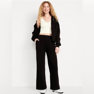 NWT- Old Navy Black Wide Leg Performance Fleece Pants- Size XS